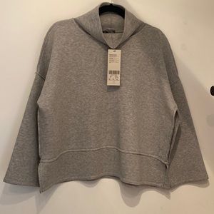 NWT Sweaty Betty Breathe Sweatshirt. Make an offer!!